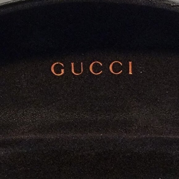 Gucci Large Black Sunglasses Case in Flawed Condition - Picture 2 of 10